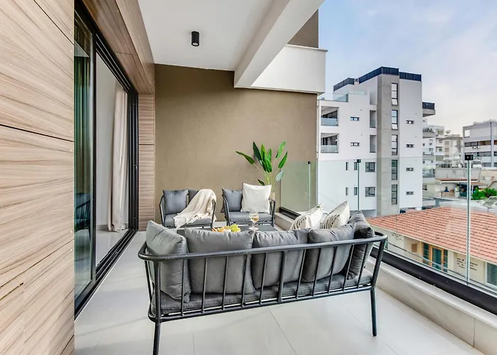 Sanders Premier Downtown Apartament