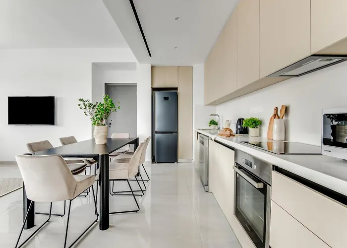 Sanders Premier Downtown * Limassol