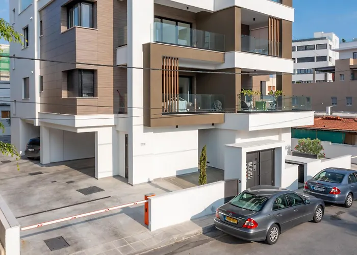 Sanders Premier Downtown * Limassol