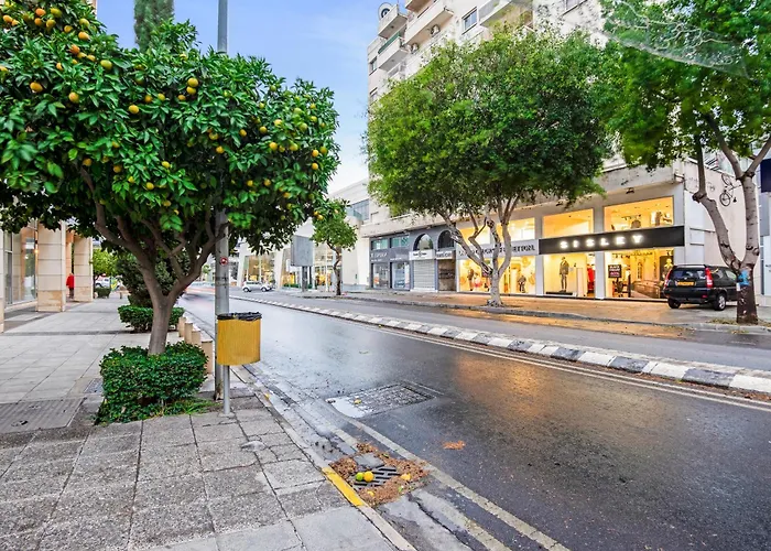 Sanders Premier Downtown Apartament