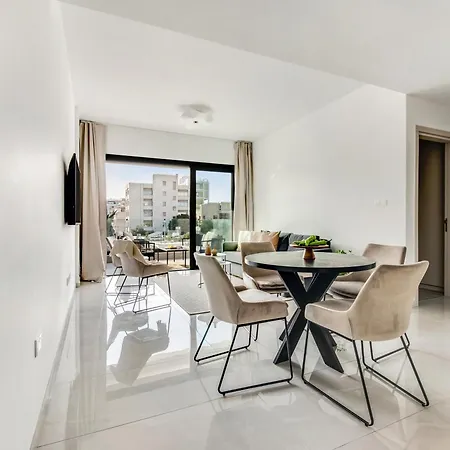 Sanders Premier Downtown Apartament